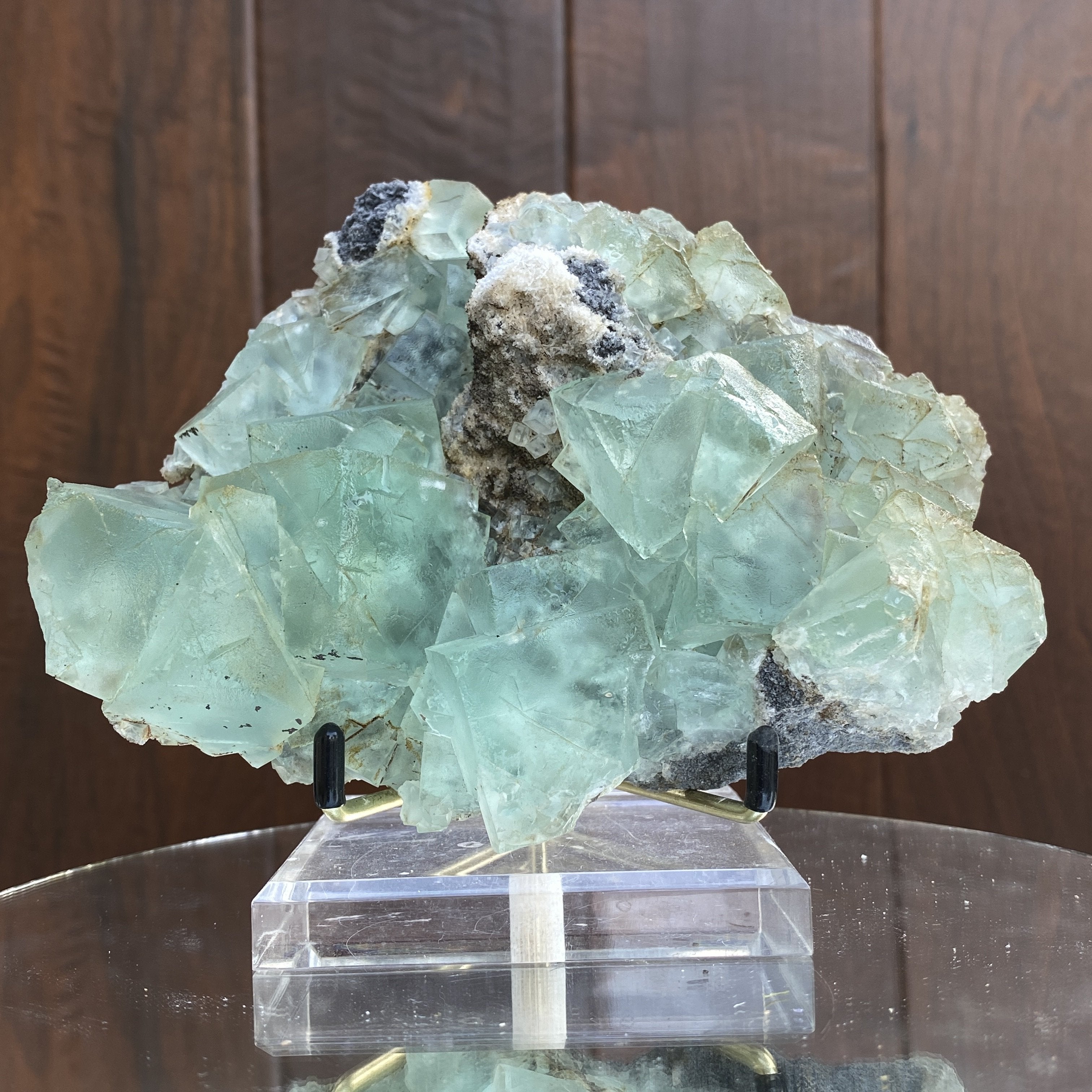 1.1kg 17x13x6cm Green Fluorite from China - Locco Decor