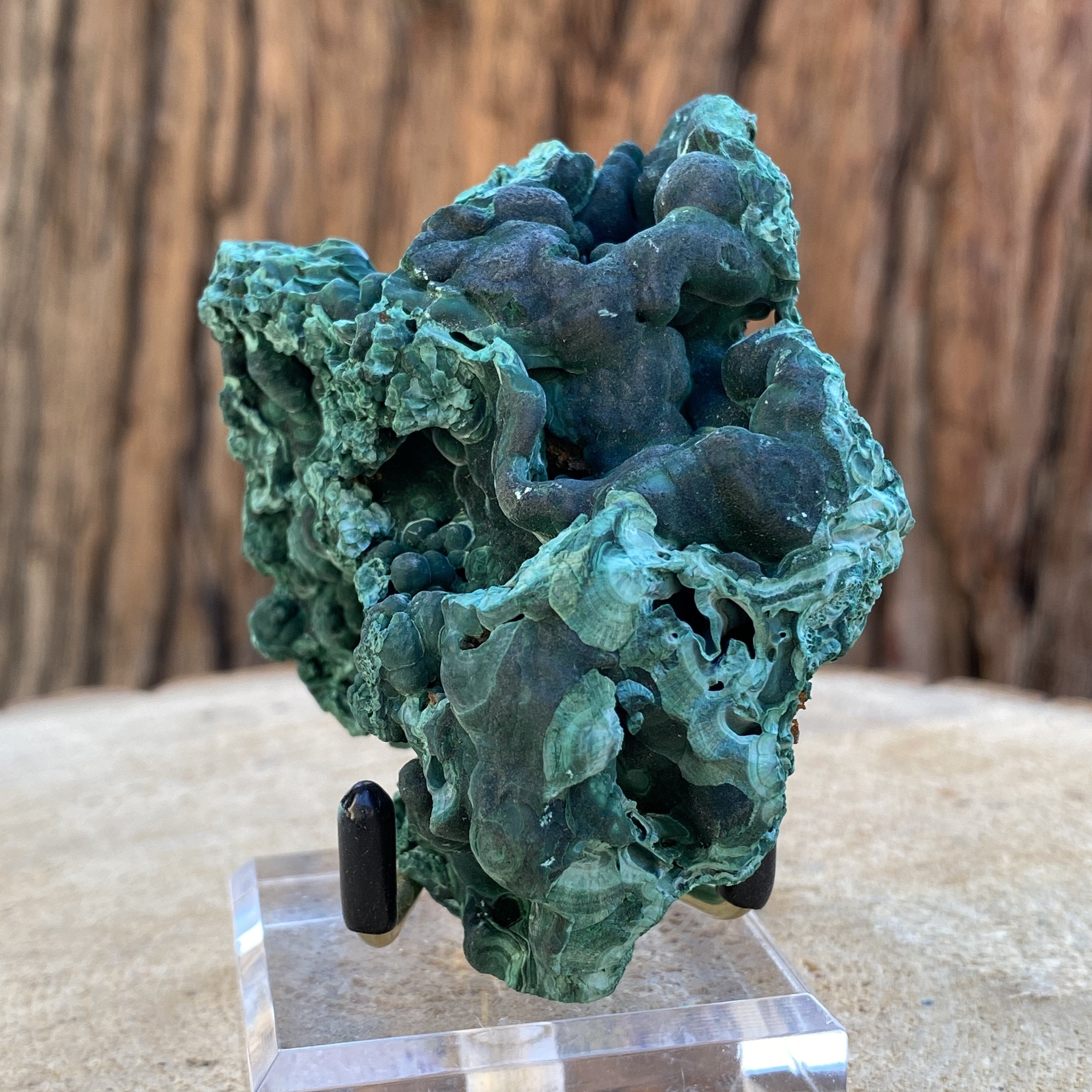200g 8.5x7.5x5cm Green Shiny Malachite from Laos - Locco Decor