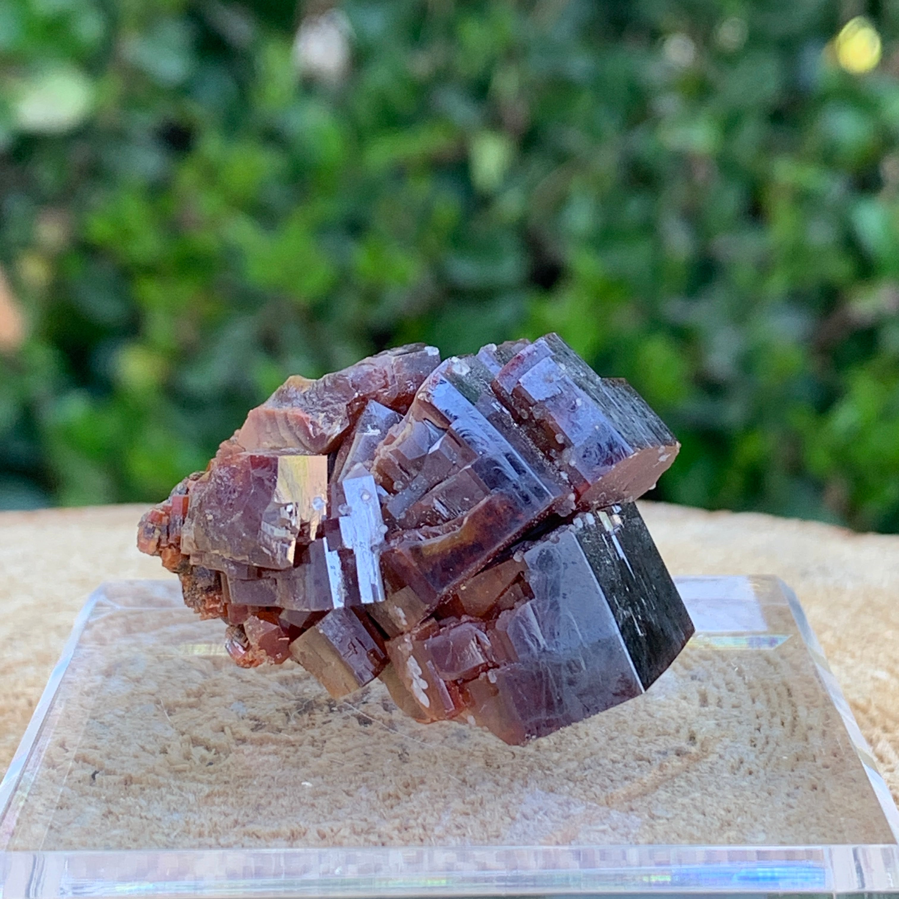 67.1g 3.5x3x2.5cm Red Vanadinite Nugget from Morocco