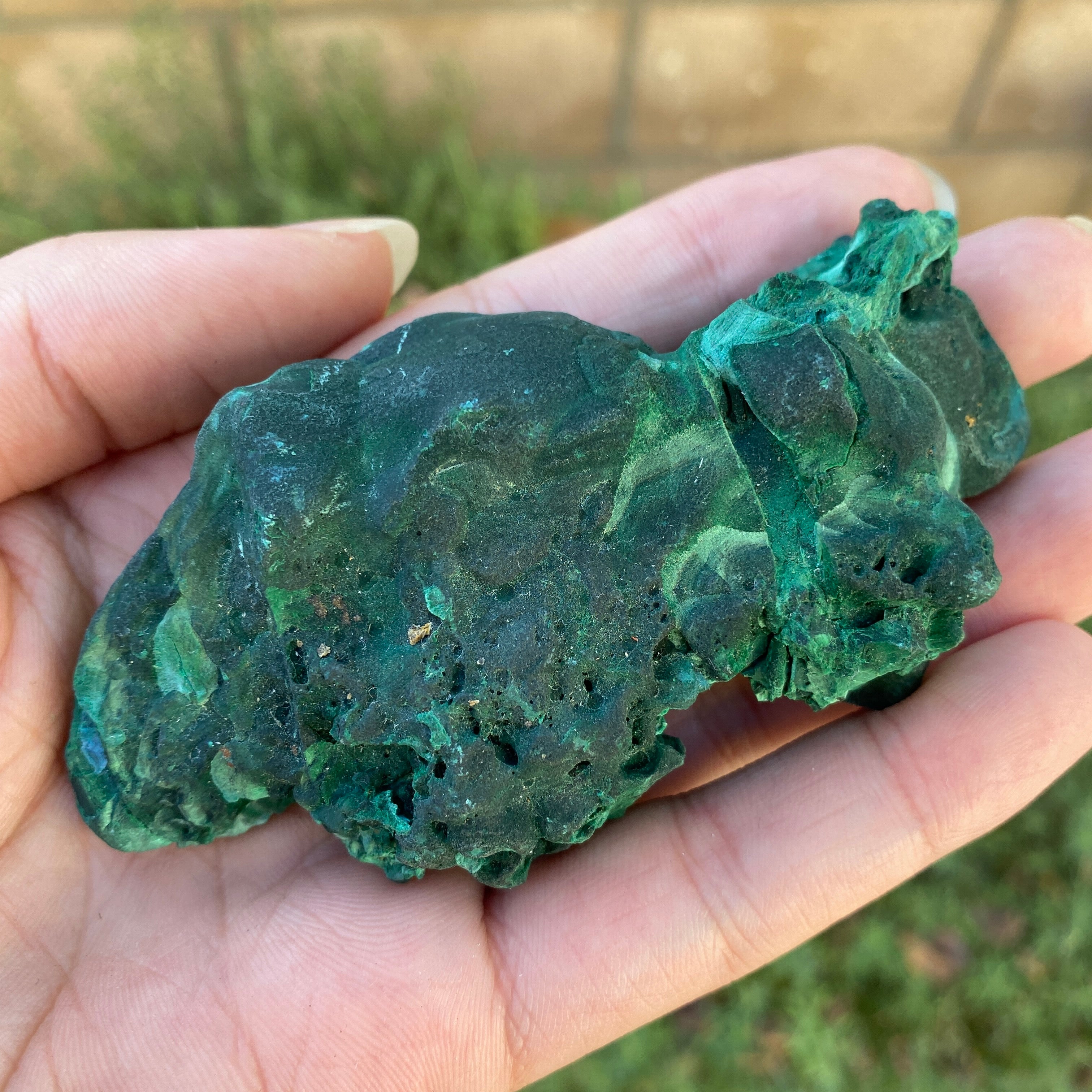 200g 11x5x4cm Green Malachite  from Laos