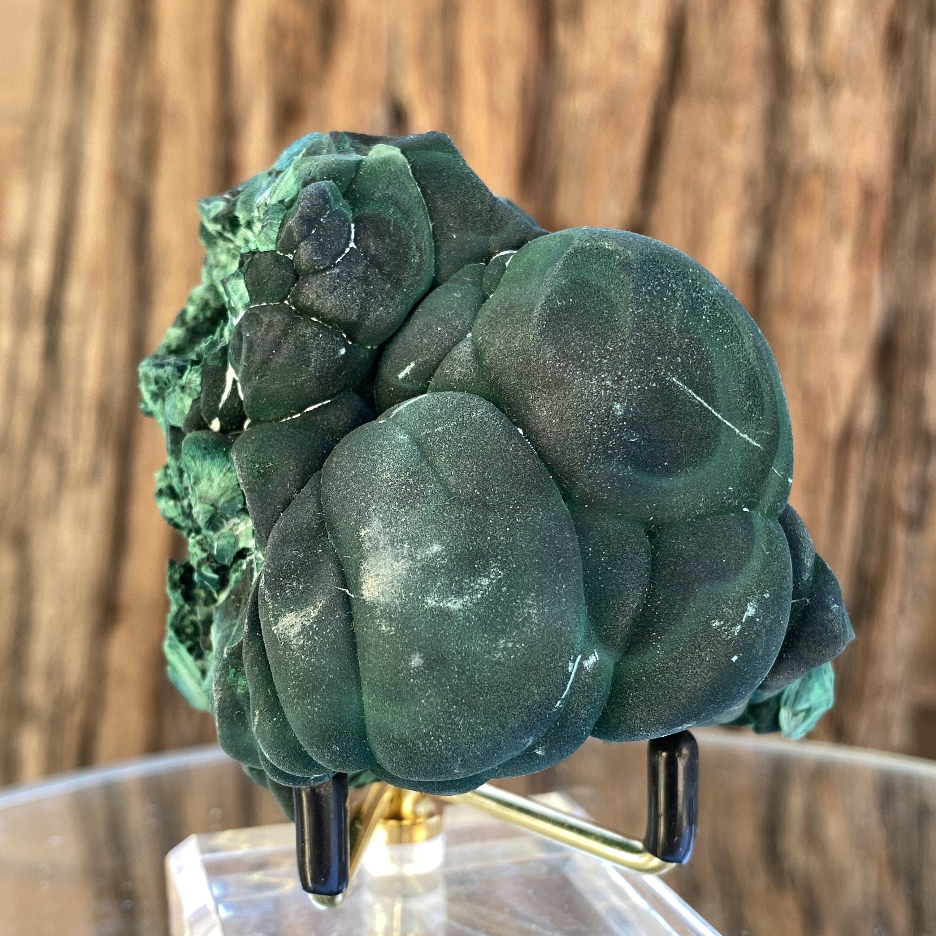 332g 7x6x6cm Green Shiny Malachite from Laos - Locco Decor