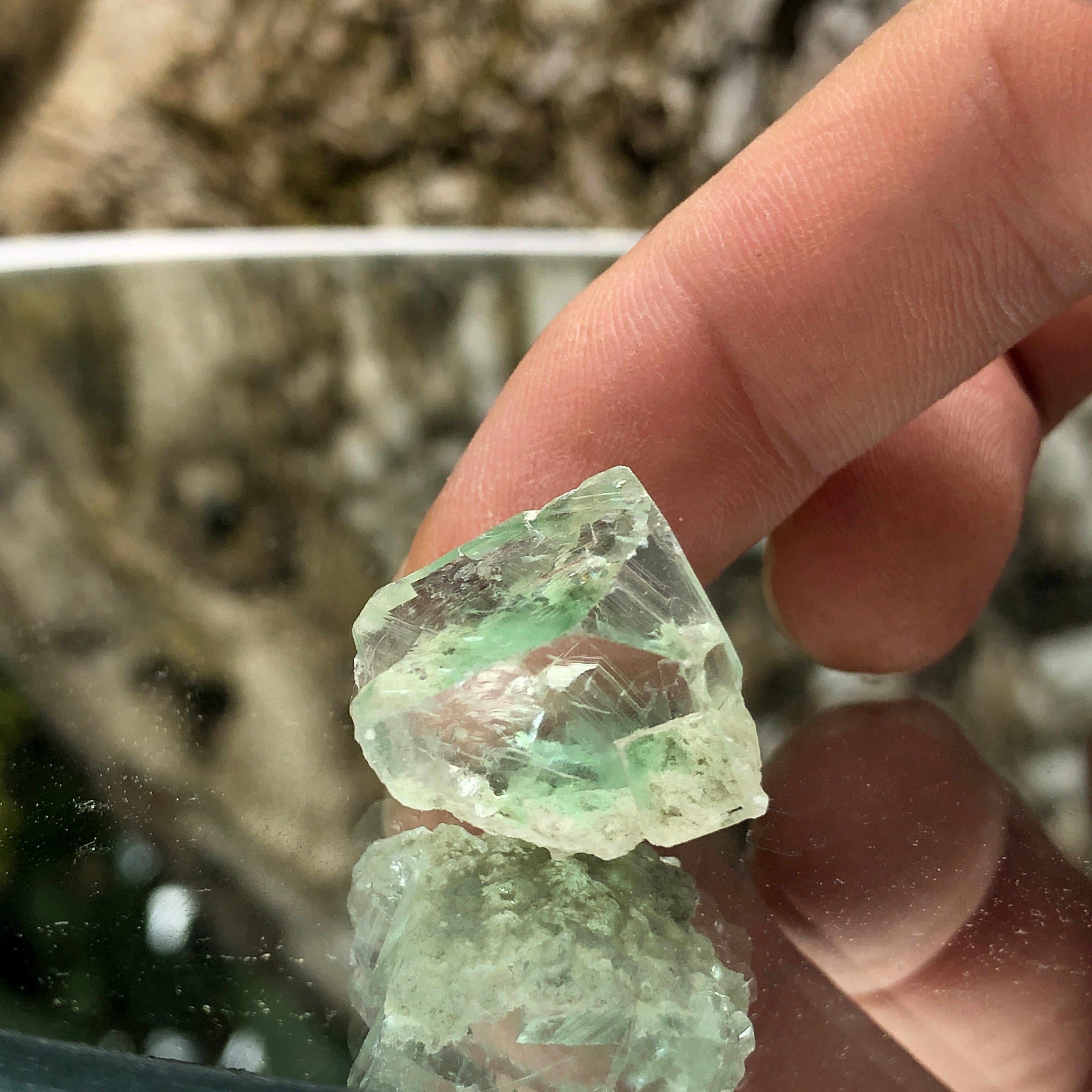 8g 2x2x2cm Glass Green and Clear Fluorite from Xianghualing,Hunan,CHINA