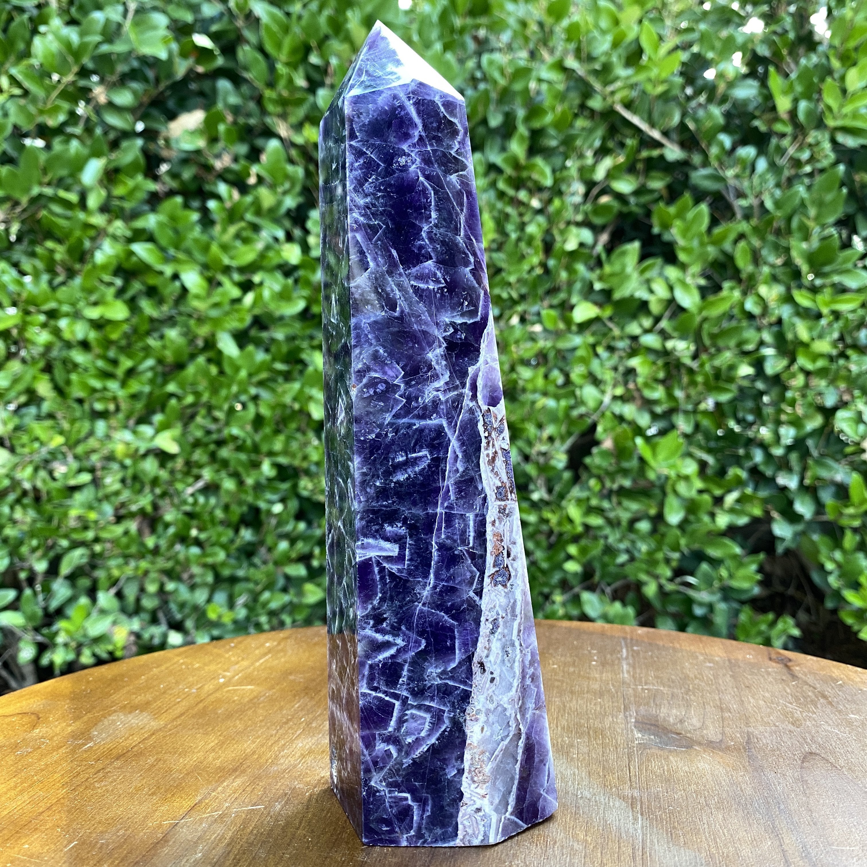 1.05kg 22x7x6cm Purple Banded Chevron Amethyst Point Tower from South Africa - Locco Decor