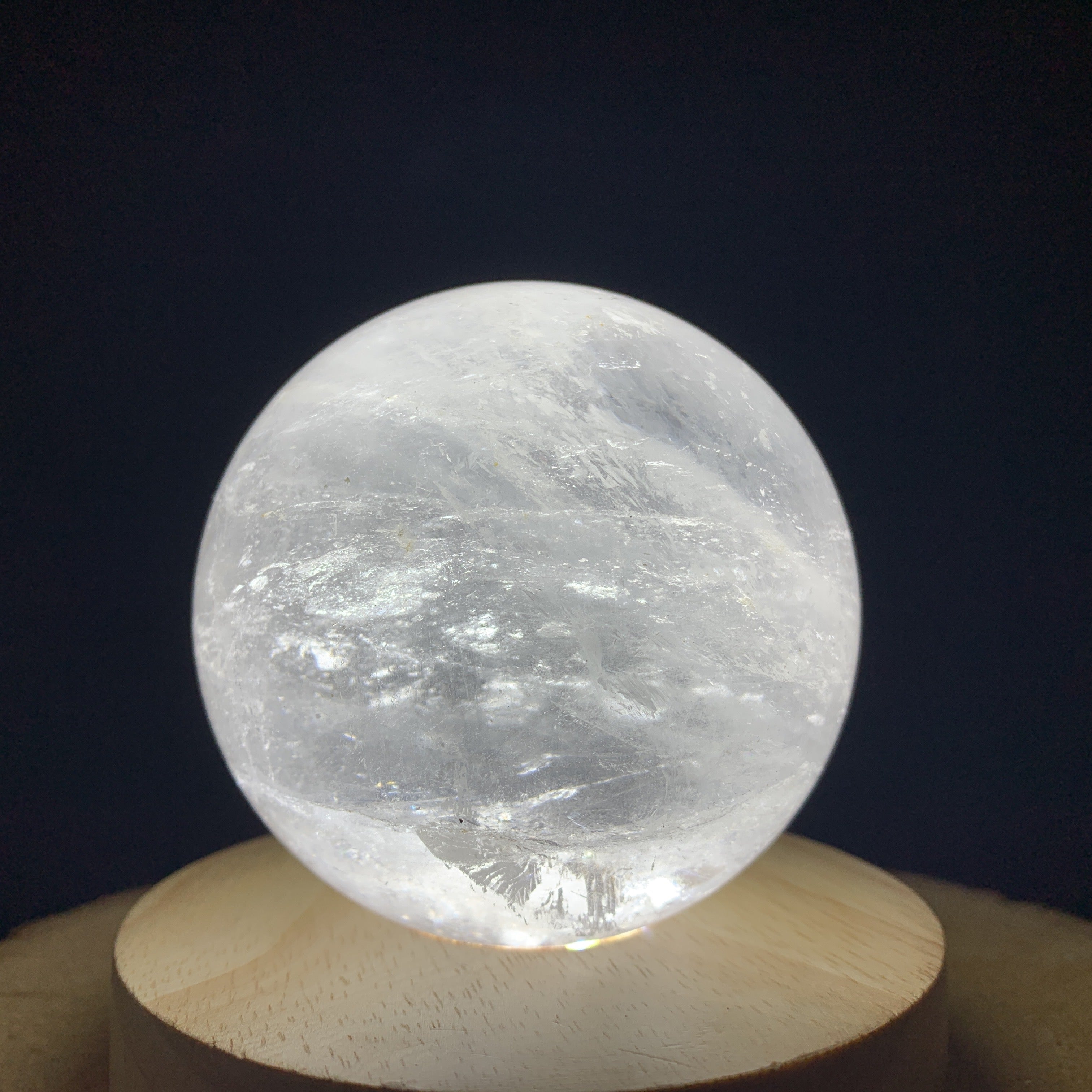 706g 8x8x8cm White Clear Quartz Sphere from China