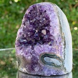 291.1g 6x6x7cm Purple Amethyst Geode from Uruguay