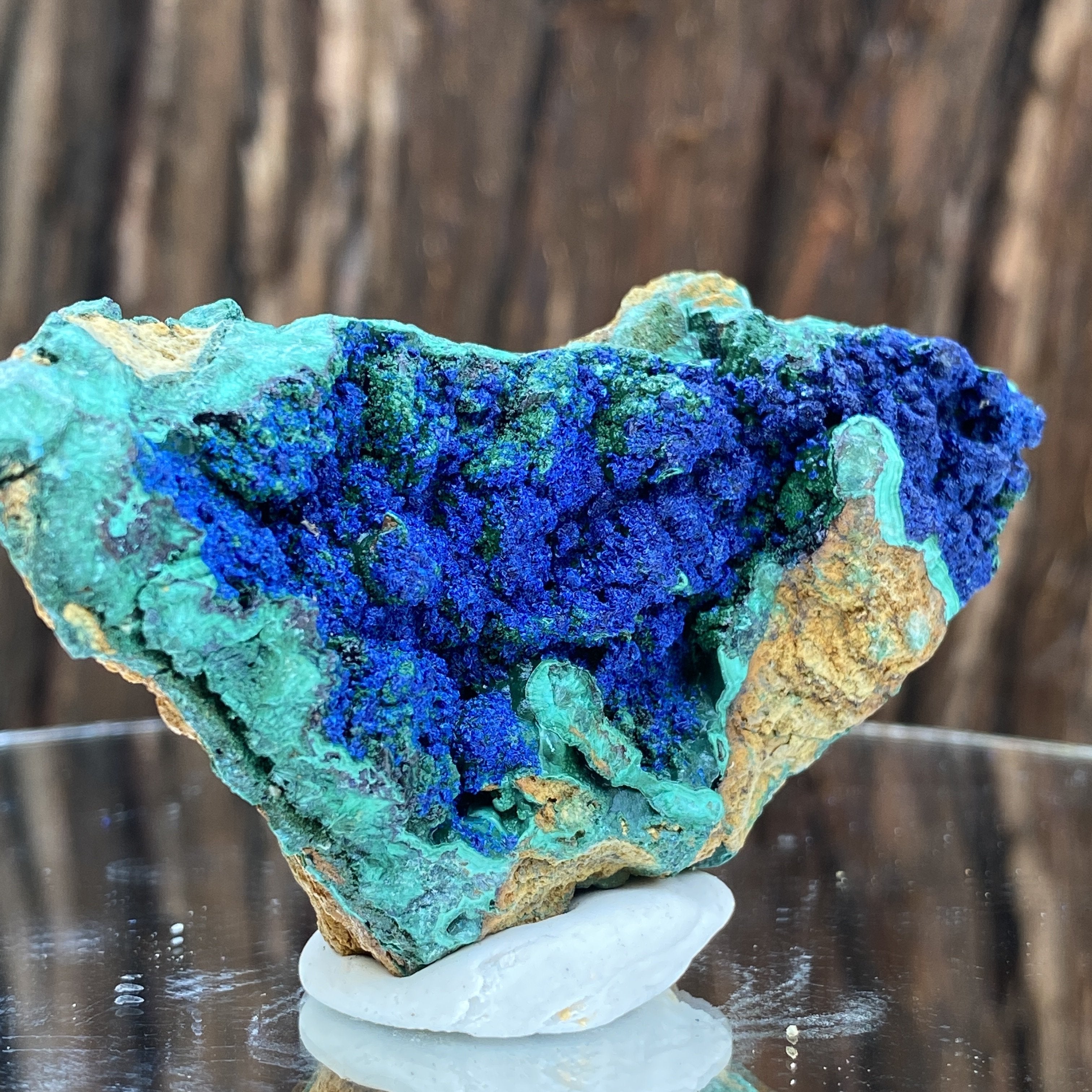 100g 9x4x3cm Blue Shiny Azurite from Laos - Locco Decor