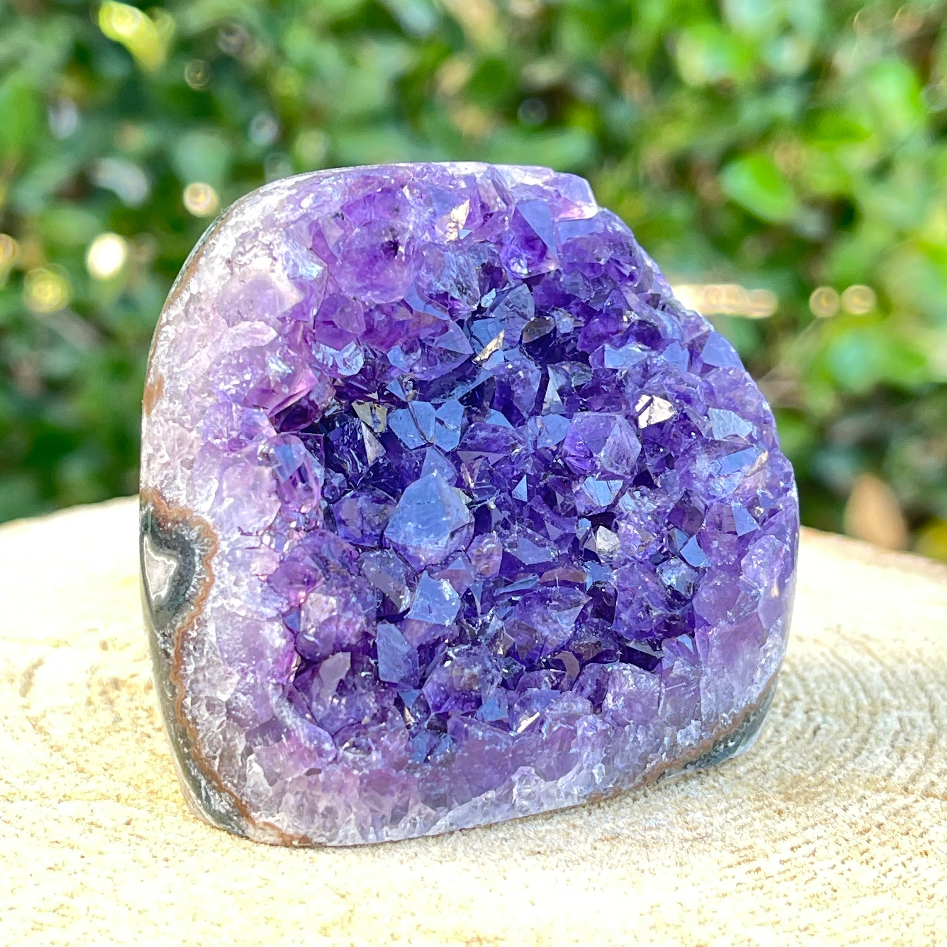 230g 6x6x4cm Purple Amethyst Geode Grade A from Uruguay