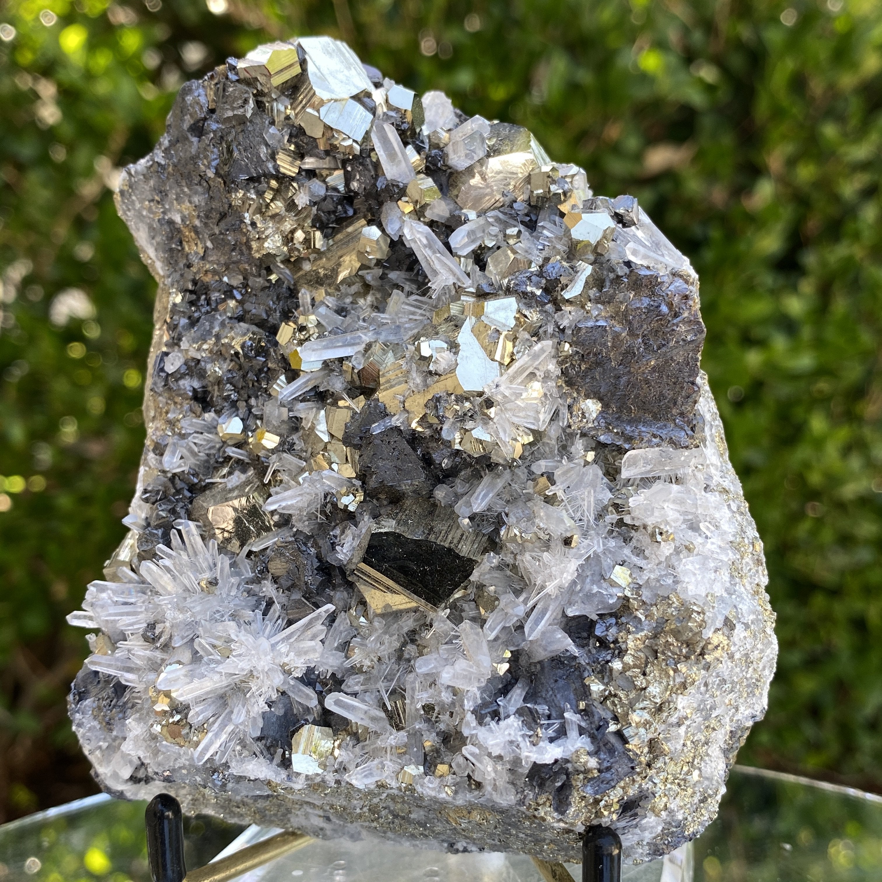 1.07kg 12x10x6cm Gold pyrite with Quartz Galena from Peru - Locco Decor