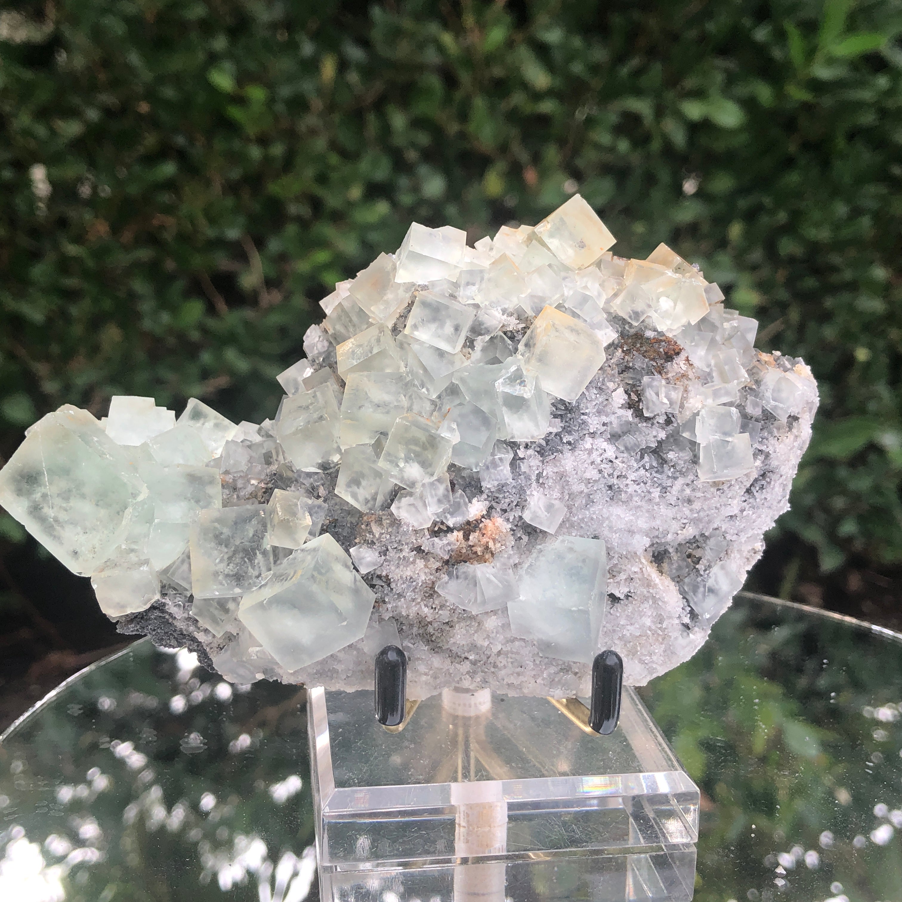 372g 14x8x6cm Green Fluorite Translucent from China