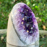 267.7g 6x5x7cm Purple Amethyst Geode from Uruguay
