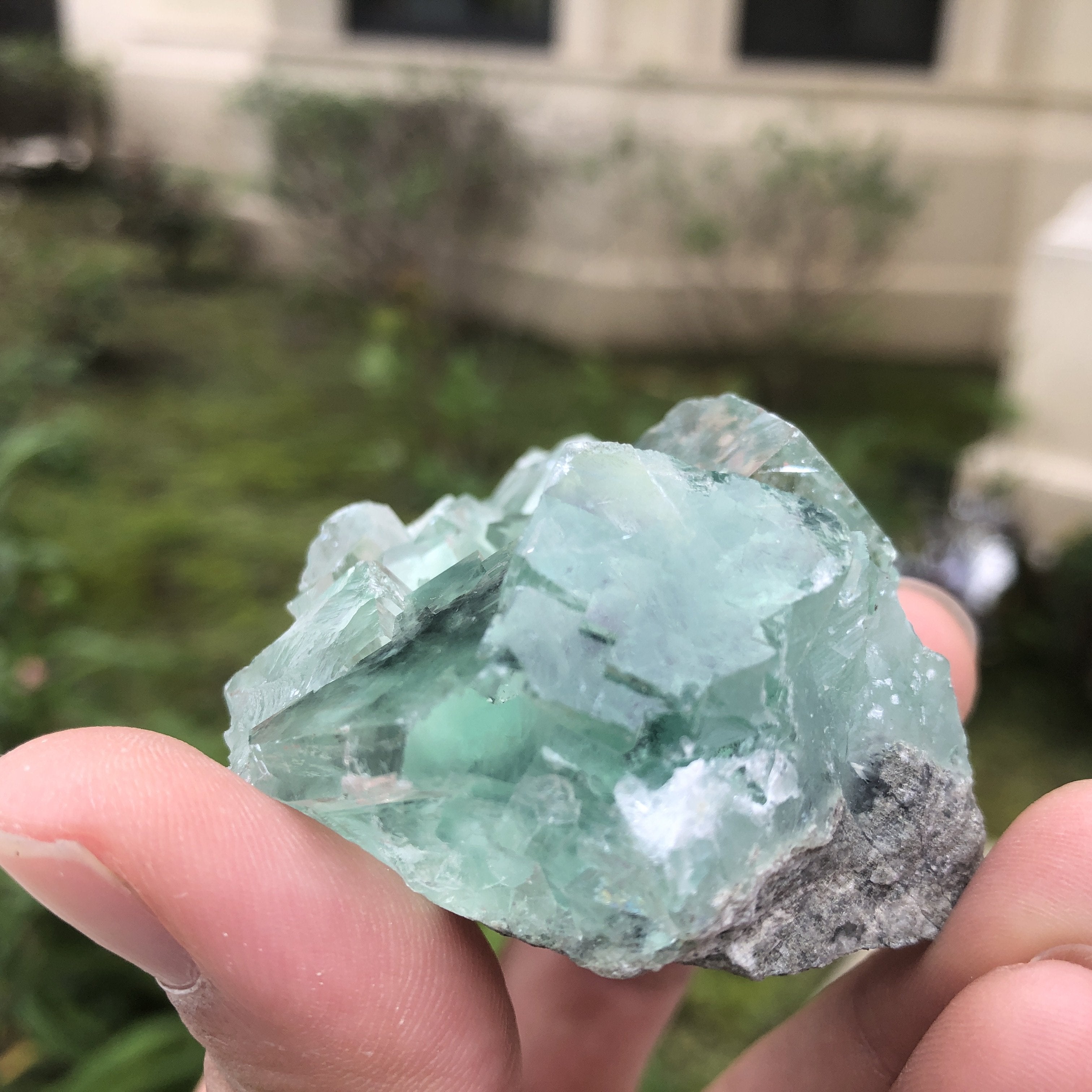 120g 7x6x4cm Glass Green and Clear Fluorite from Xianghualing,Hunan,CHINA - Locco Decor
