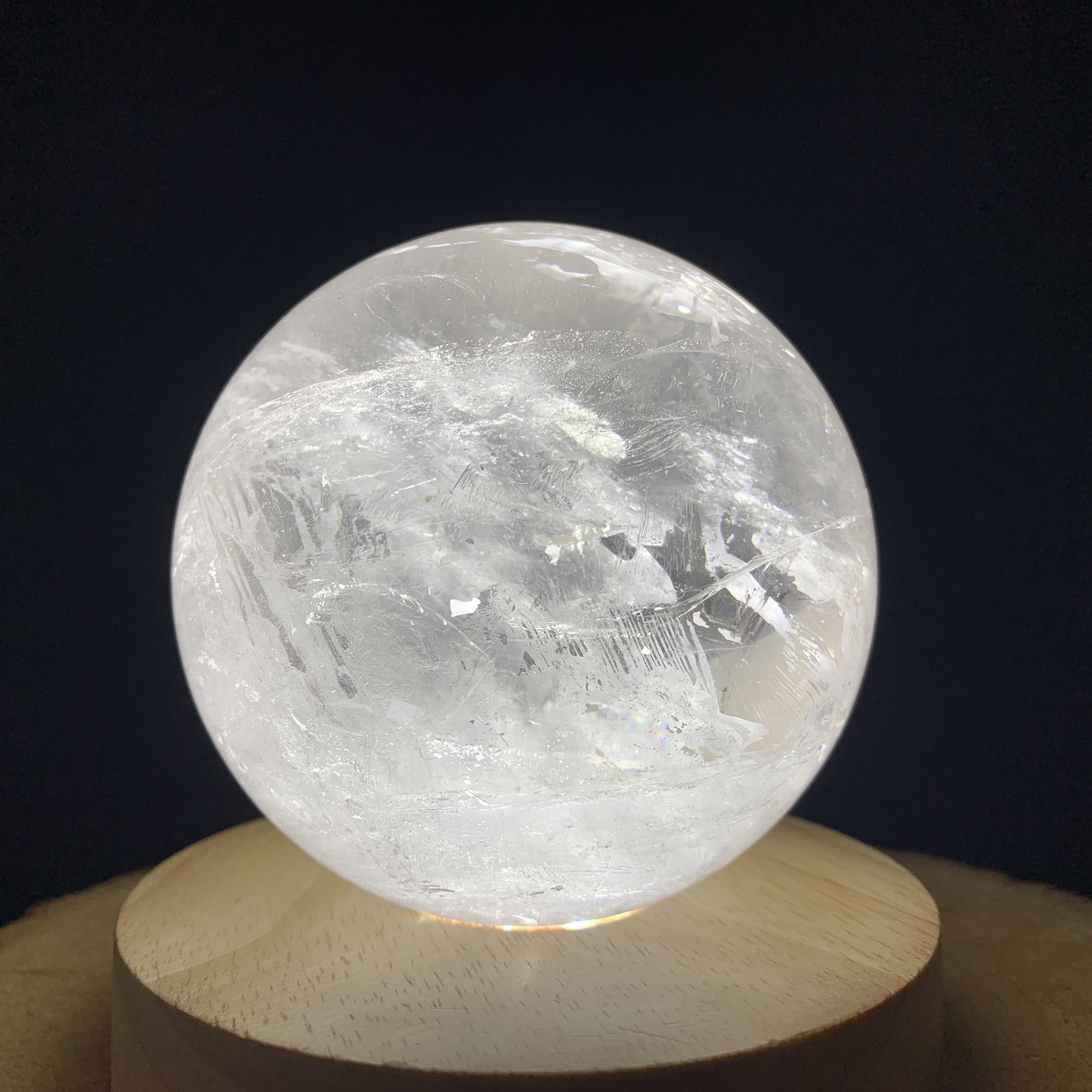 842g 8x8x8cm White Clear Quartz Sphere from China