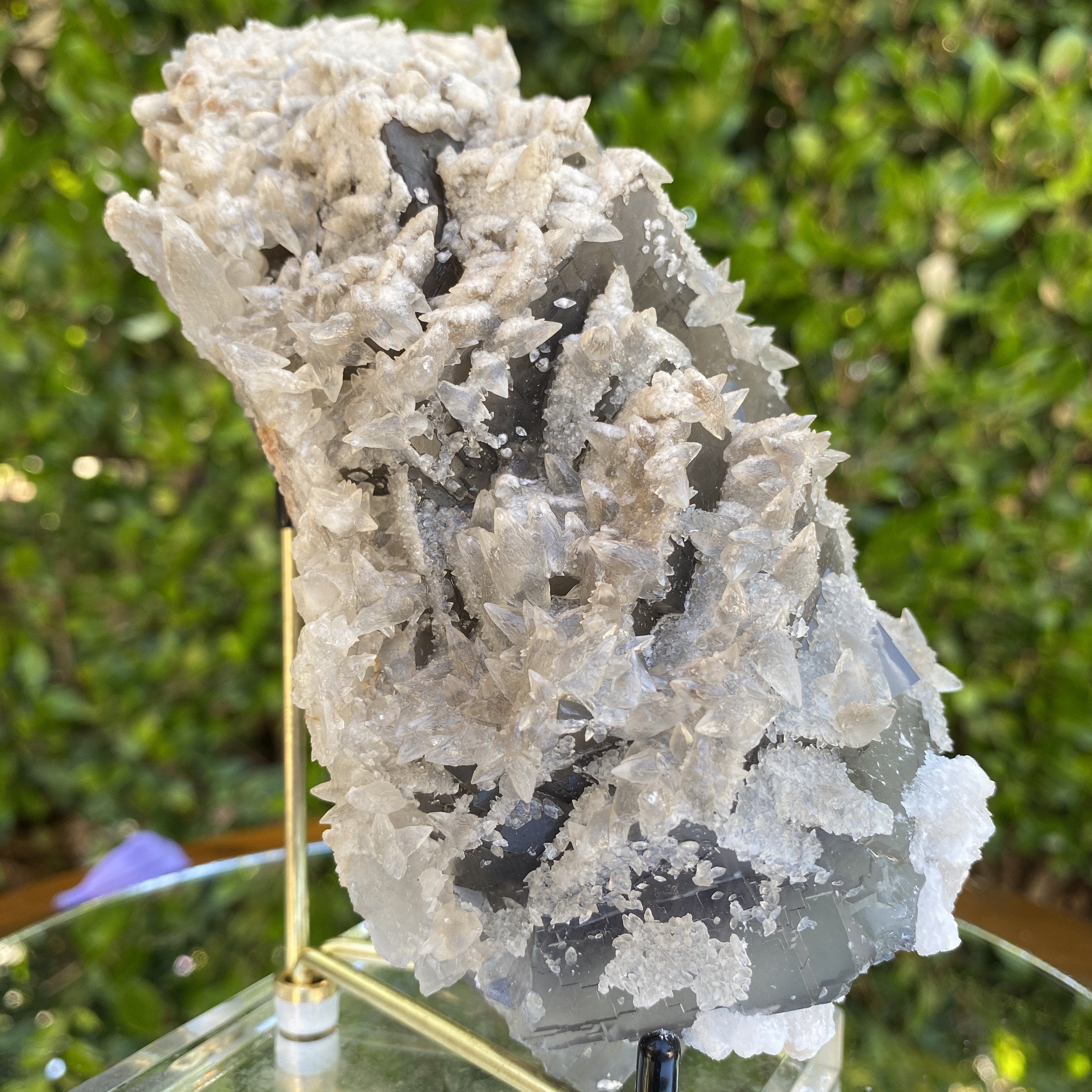 1.214kg 16x10x7.5cm Christmas Tree Frosty Calcite Snow Grey Fluorite from Balochistan, Pakistan - Locco Decor