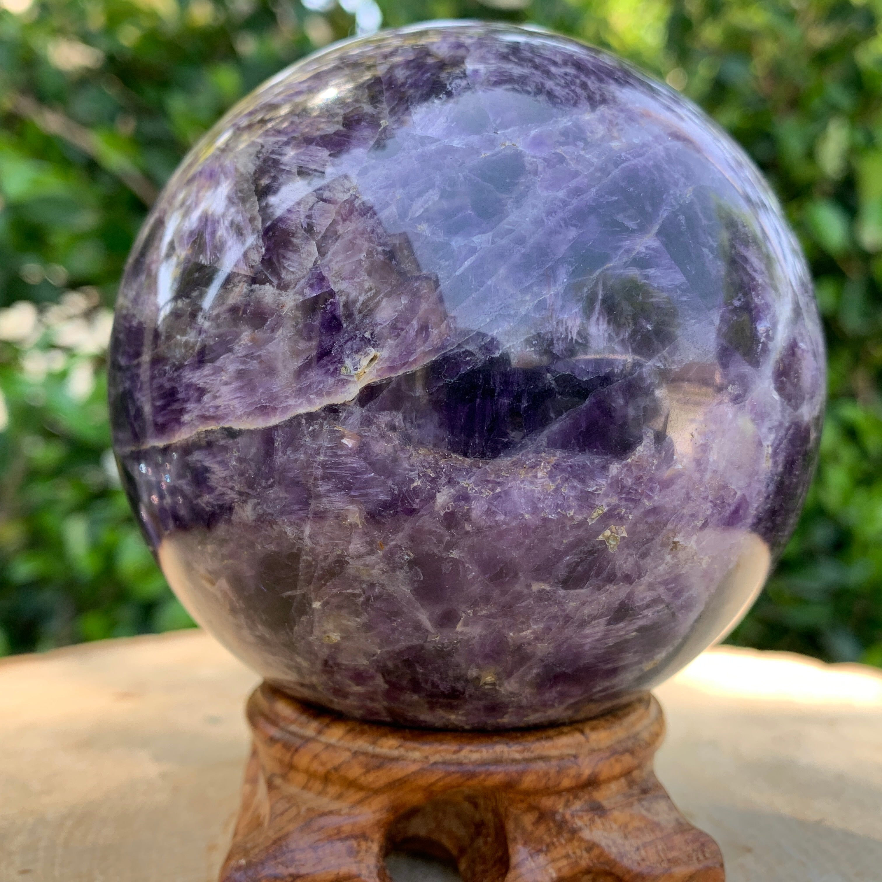 1.17kg 9x9x9cm Purple Banded Chevron Amethyst Sphere from South Africa