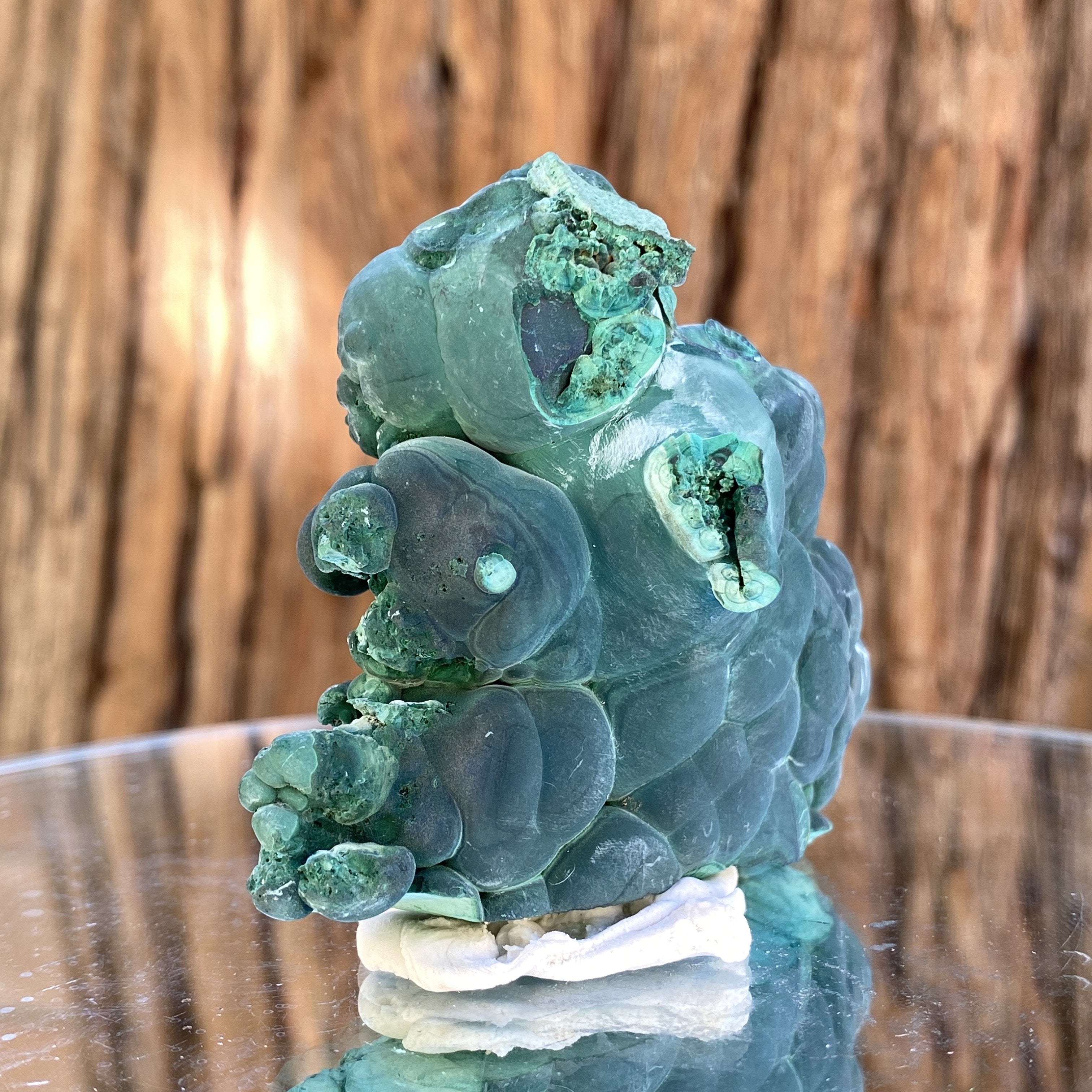172g 9x7x4cm Green Shiny Malachite from Laos - Locco Decor