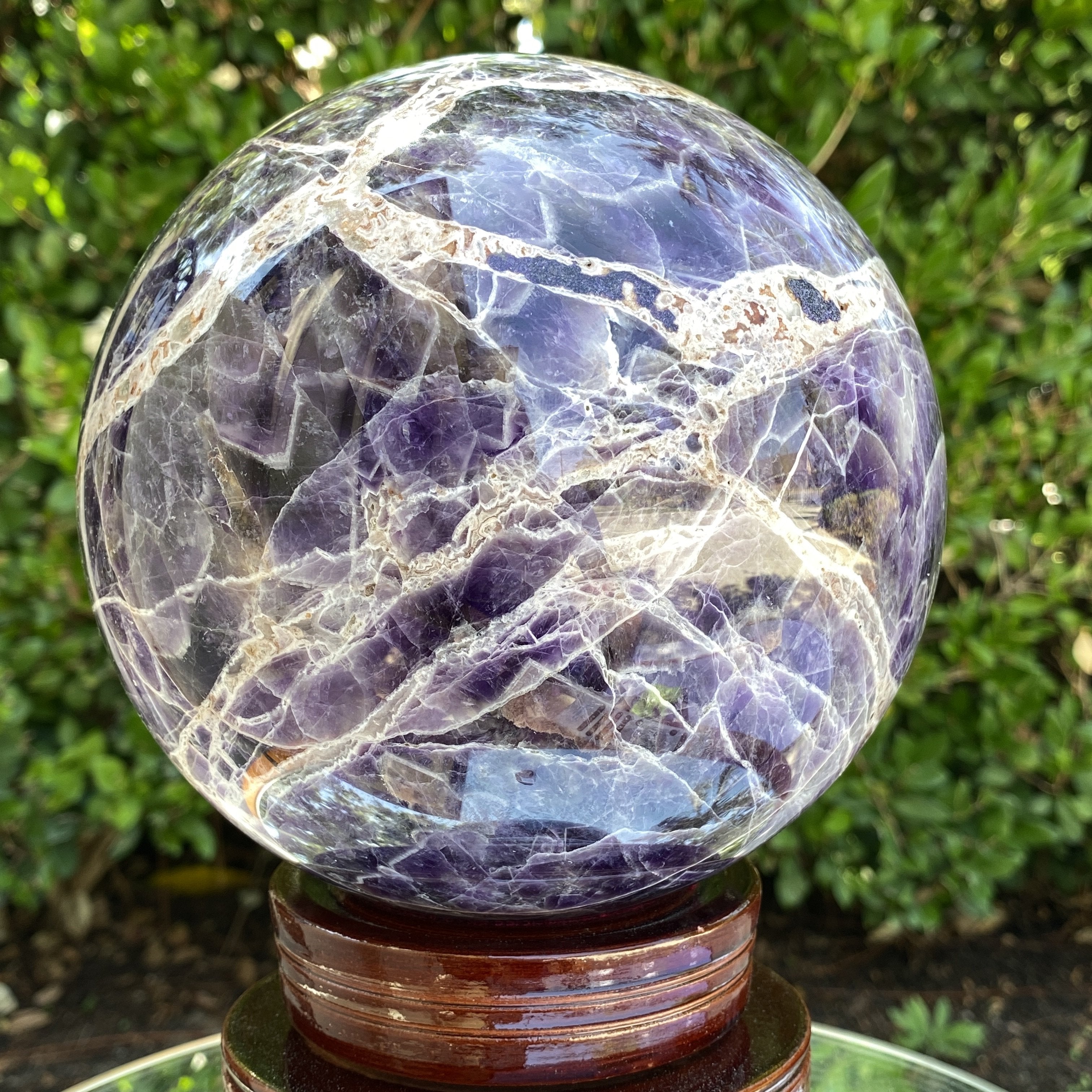 16 cm 5.7 KG Purple Banded Chevron Amethyst Sphere from Zambia L002 - Locco Decor