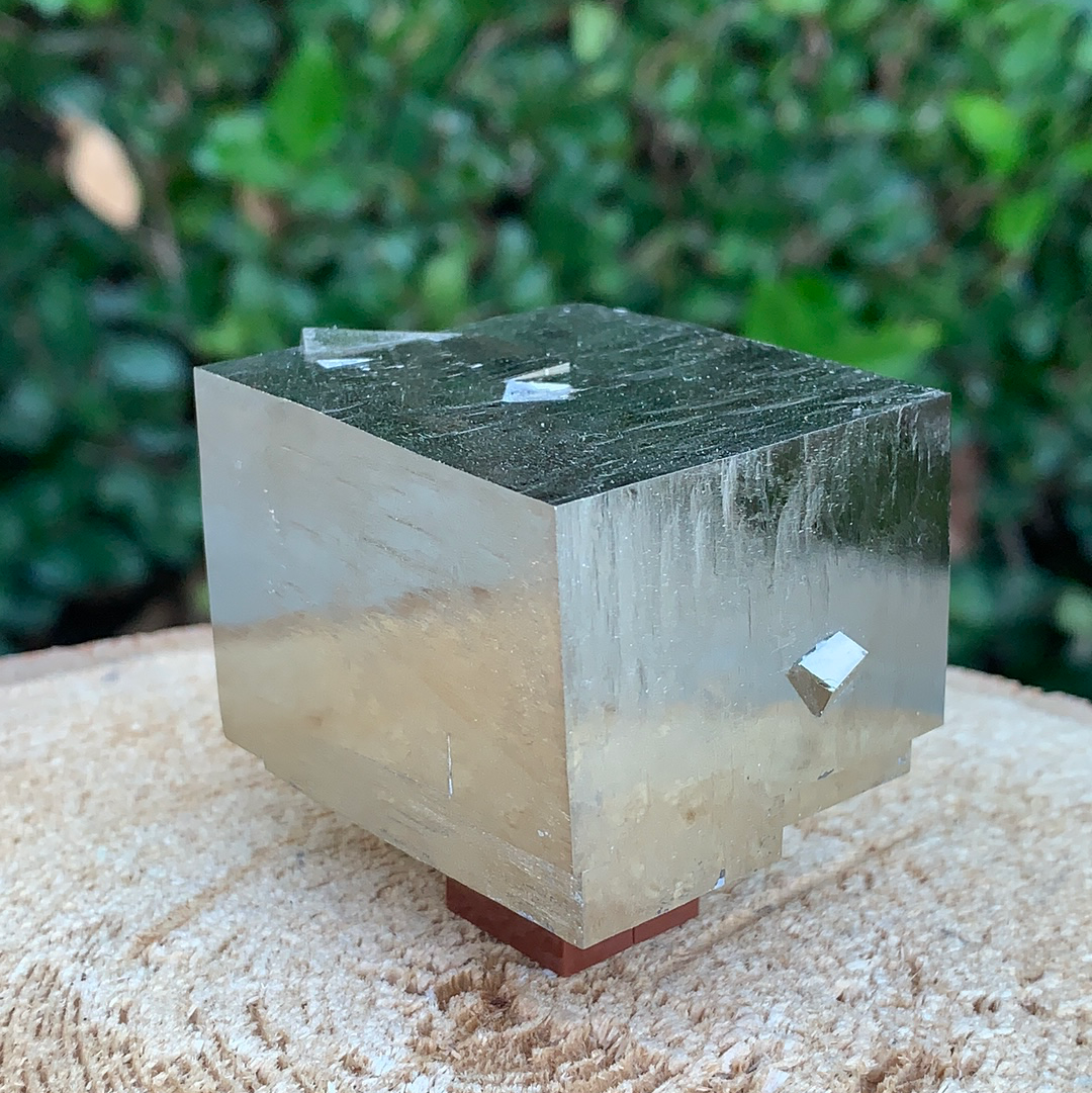 319.8g 5.5x4x3.5cm Cubic Navajun Spanish Pyrite  from Spain