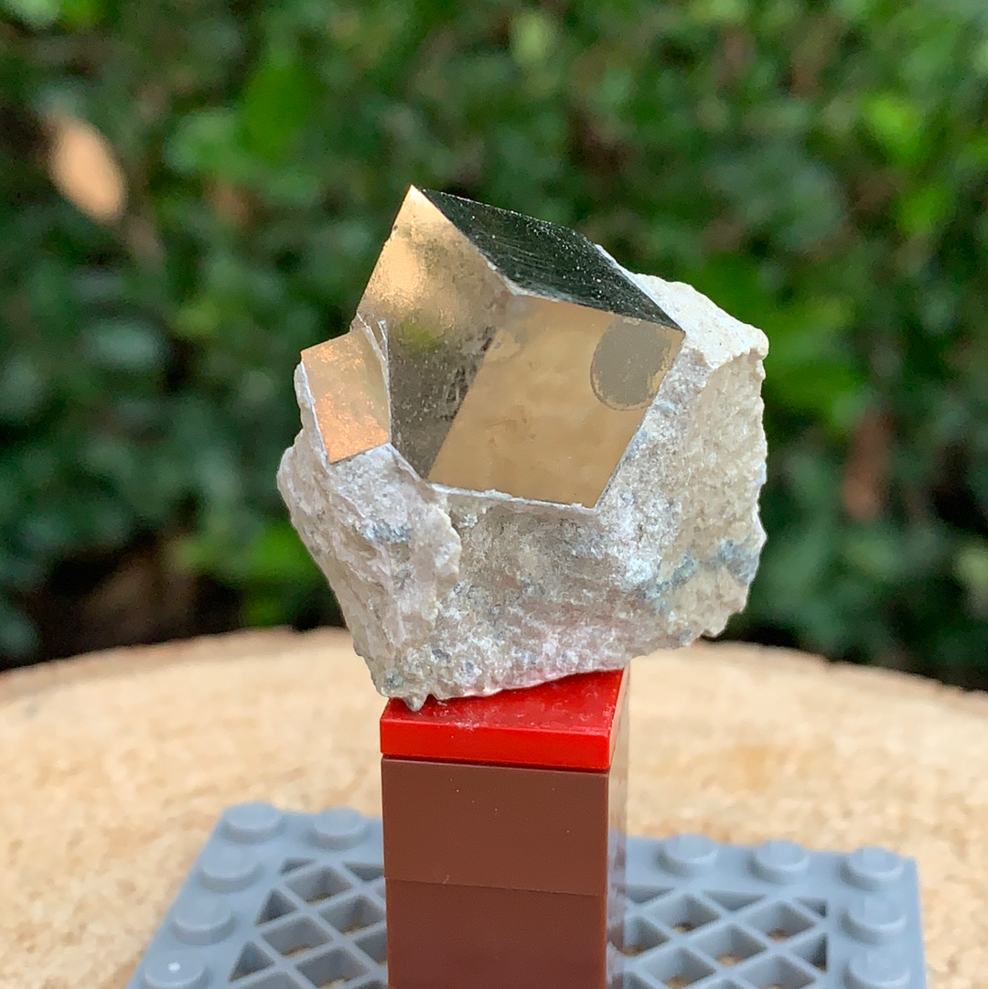 45.7g 5x3.5x4cm Cubic Navajun Spanish Pyrite  from Spain