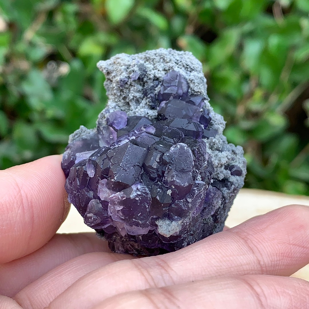 68g 6x5x4cm Purple Tanzanite Fluorite from China
