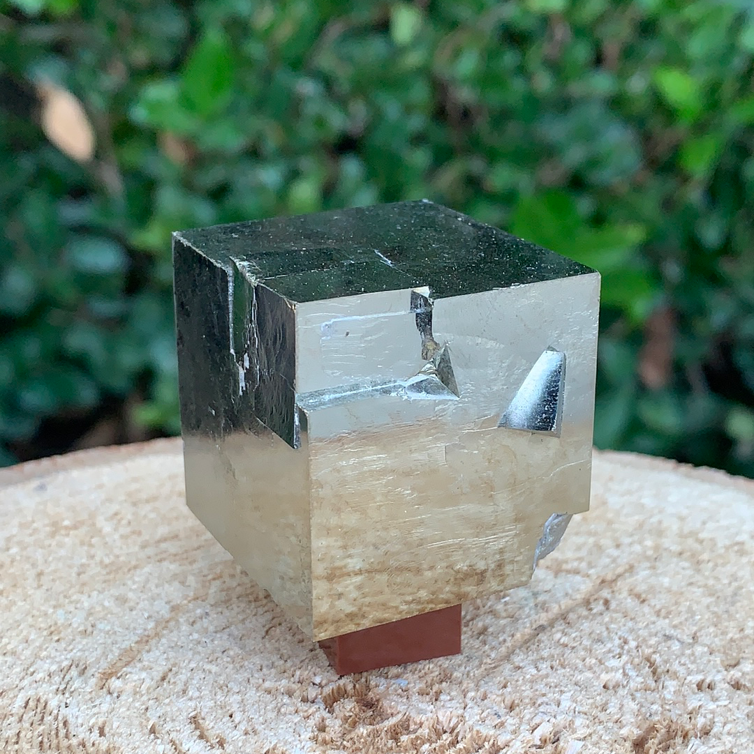 237.4g 4x4x4.5cm Cubic Navajun Spanish Pyrite  from Spain