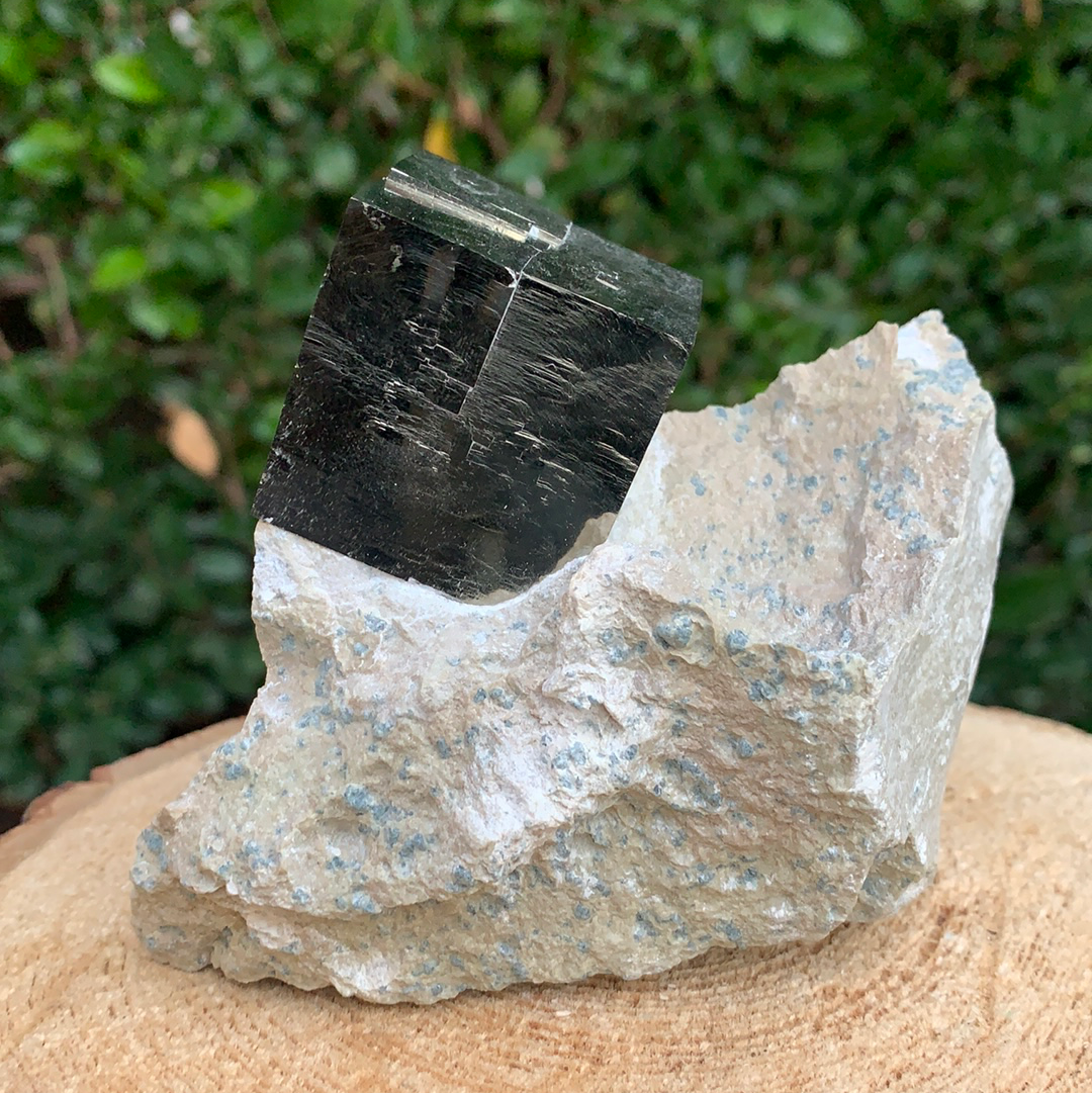 865.4g 12x10x10cm Cubic Navajun Spanish Pyrite  from Spain